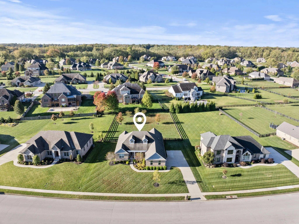 610 Old Coach Road, Nicholasville