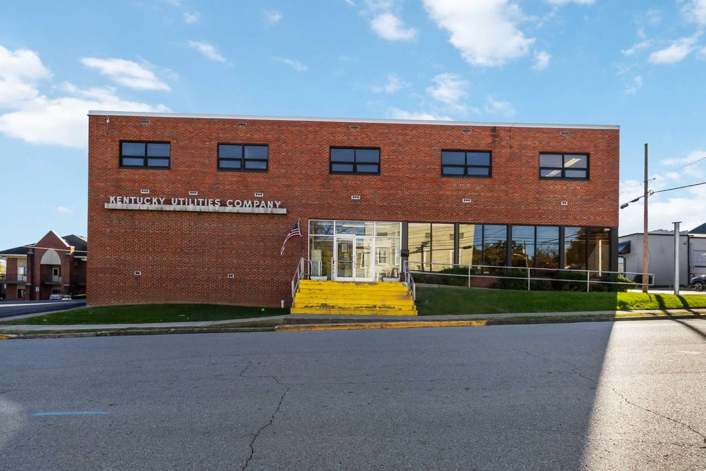 198 W Broadway Street 1a, Danville