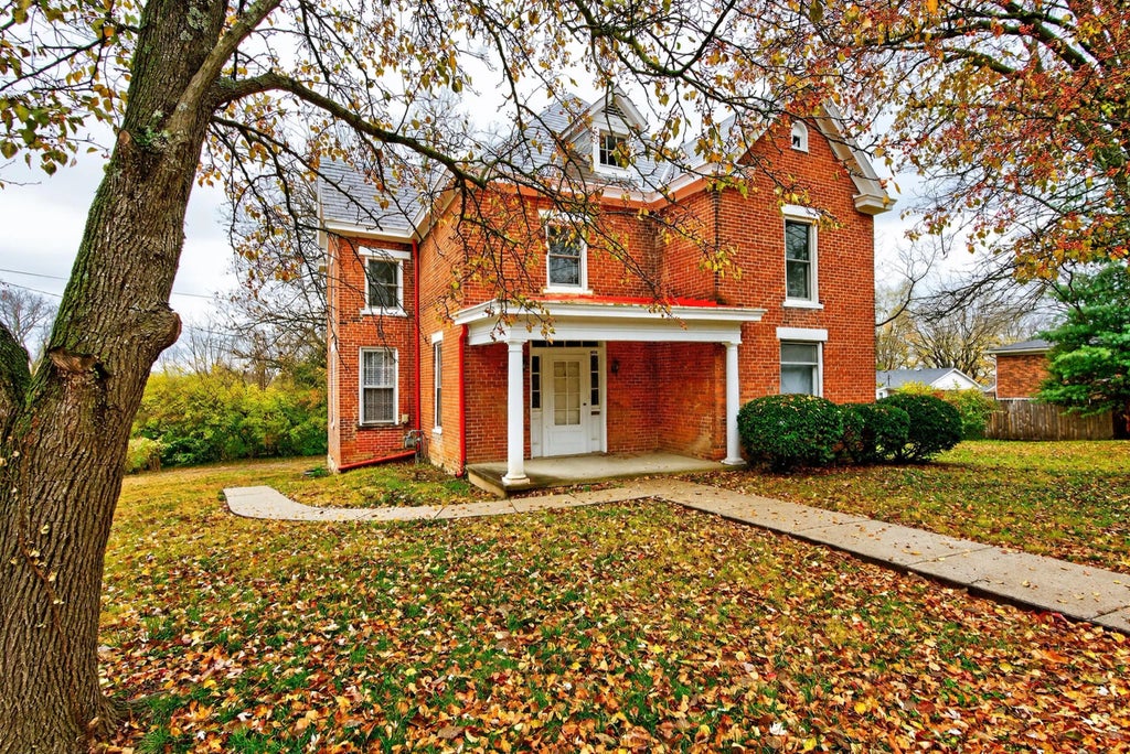 505 W 2nd Street, Paris