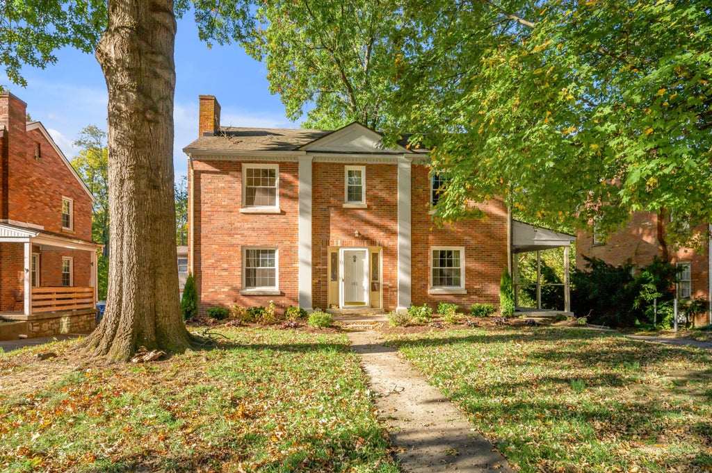 494 Bob O Link Drive 101, Lexington