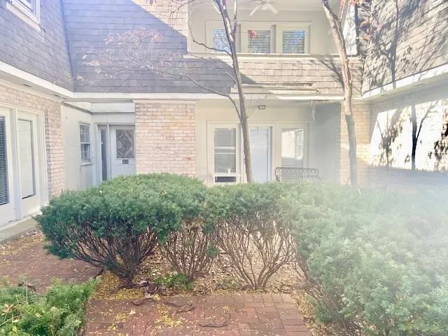 840 Malabu Drive 110, Lexington