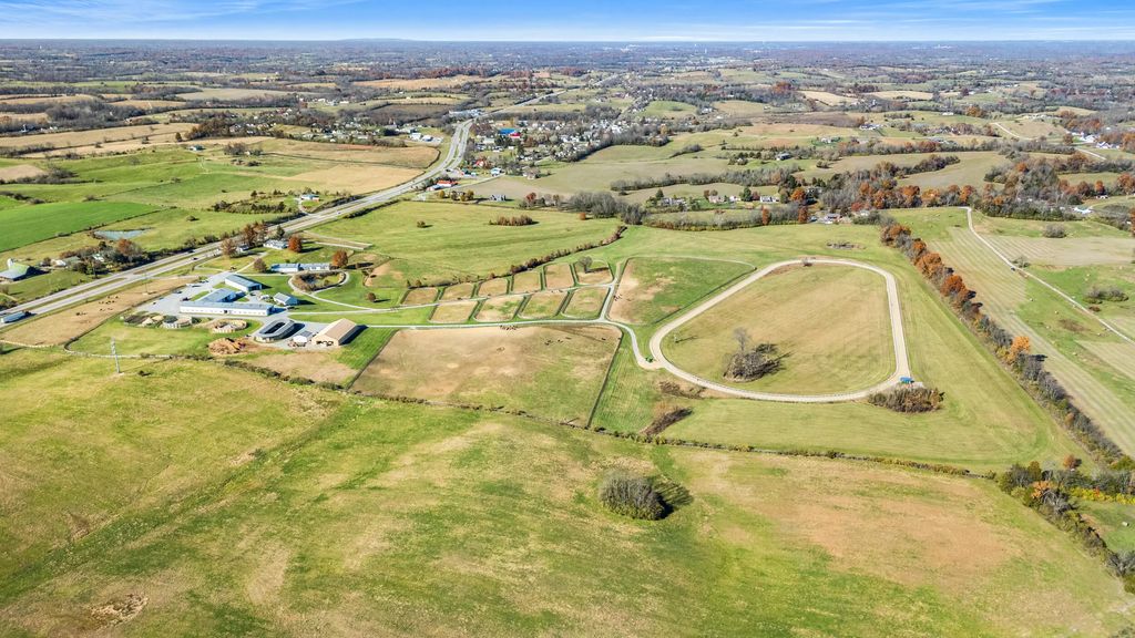4487 Louisville Road, Salvisa
