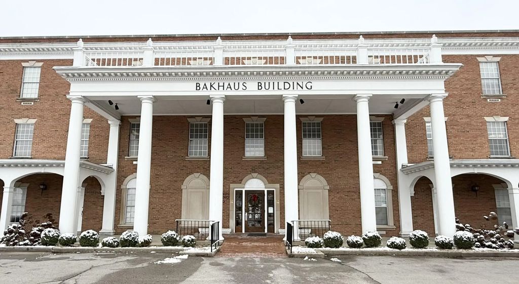 1500  Leestown Road 304, Lexington