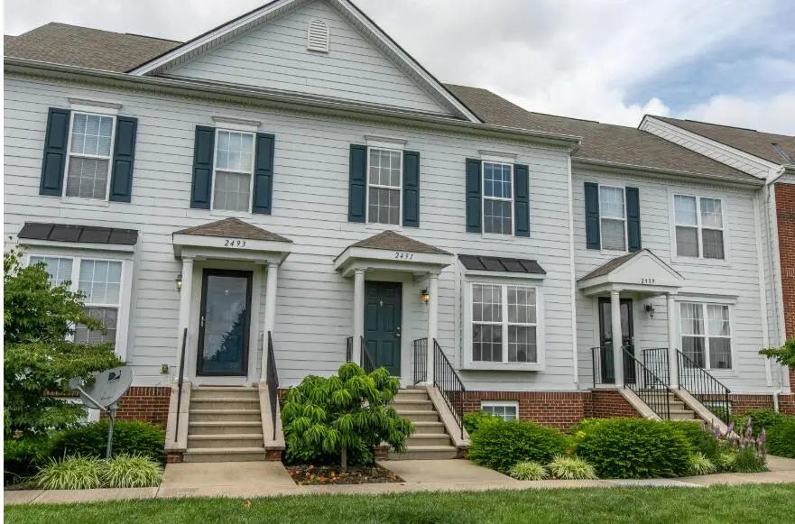 2491  Aristocracy  Circle, Lexington