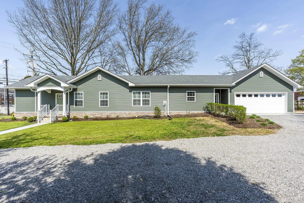 94 E 20th Street, Paris