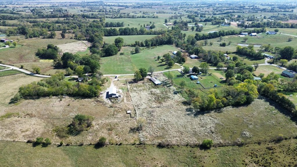 196 Hopewell Road, Harrodsburg