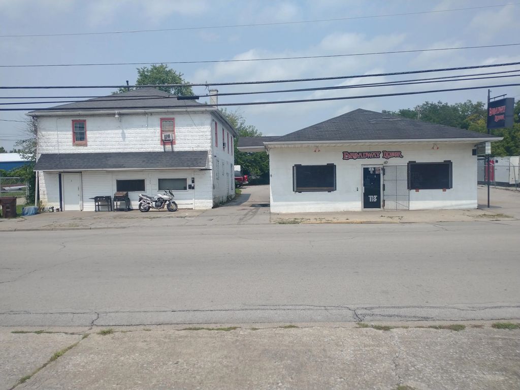 137  East Broadway Street, Winchester