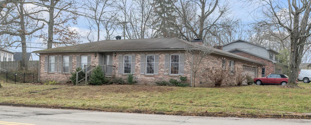 3425 Pepperhill Road, Lexington