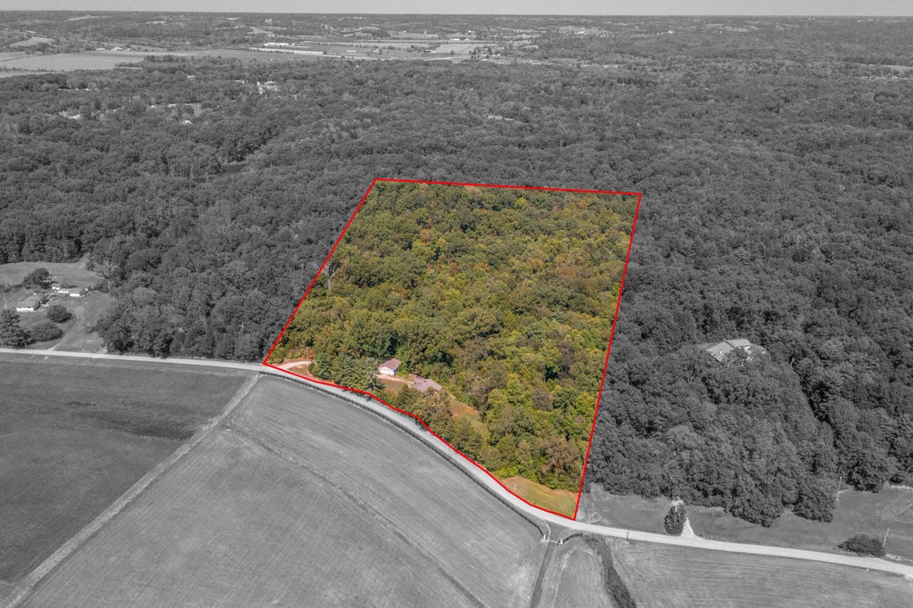 398 Pine Ridge Road, Winchester