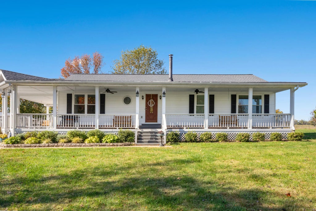 1450 Clintonville Road, Paris