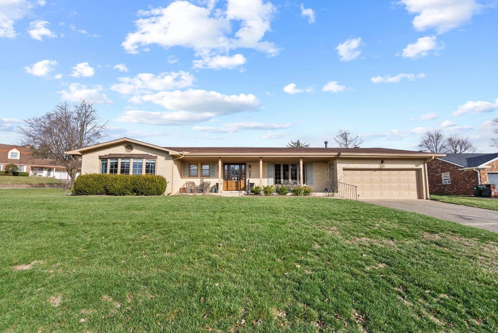 697 Cindy Blair Way, Lexington