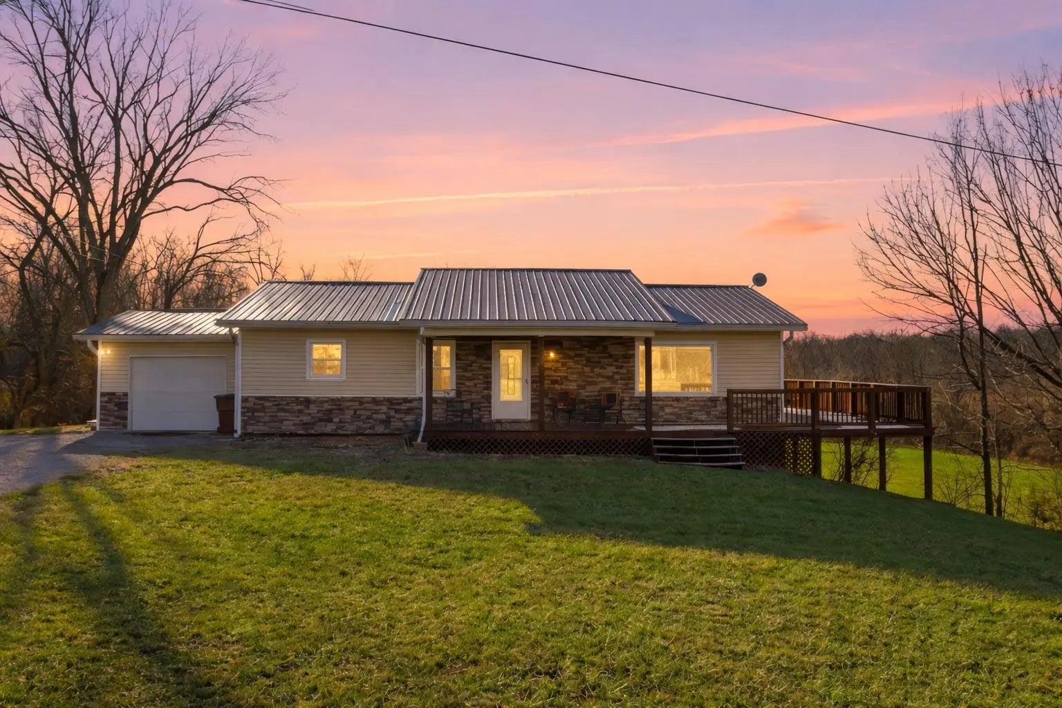 Photo of Listing #26000900