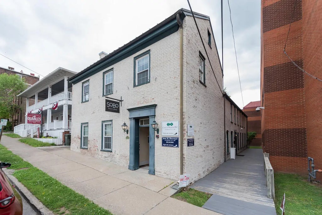 115 N Hamilton Street 3, Georgetown