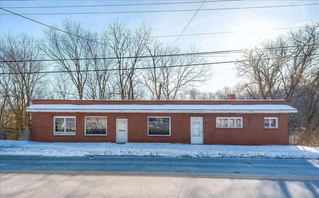 110 Switzer Road, Frankfort