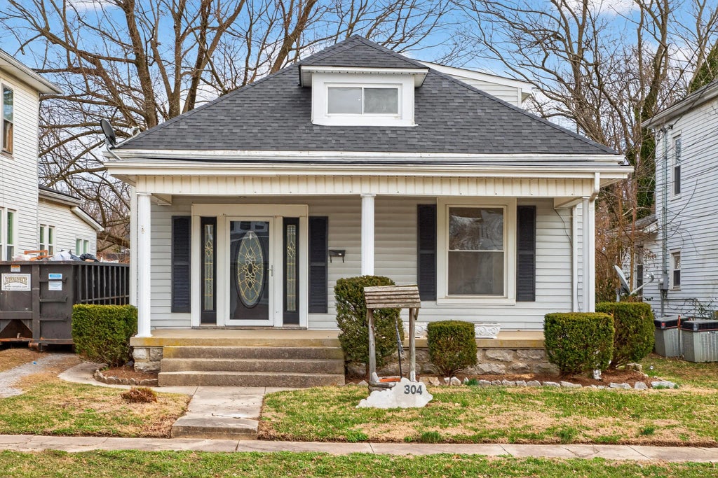 304 S Alta Avenue, Danville