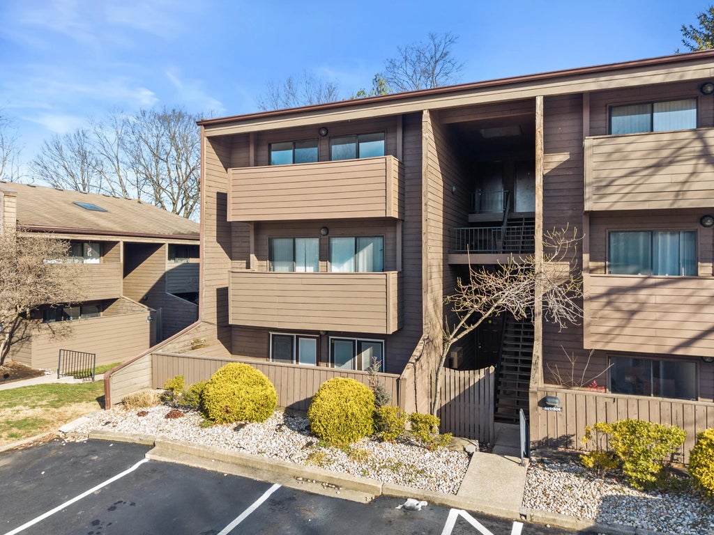 750 Shaker Drive 501, Lexington