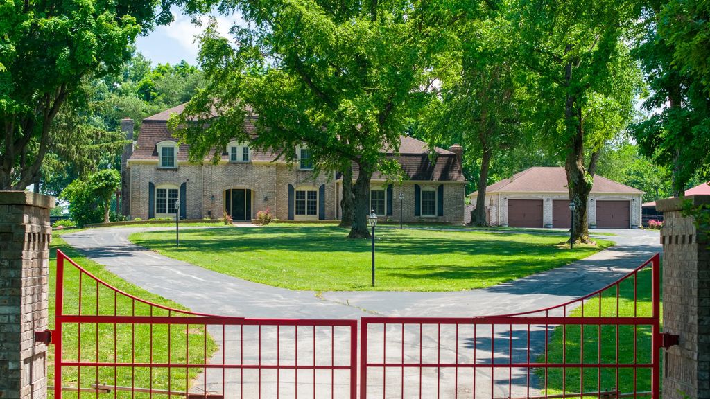 1830 Jacks Creek Pike, Lexington