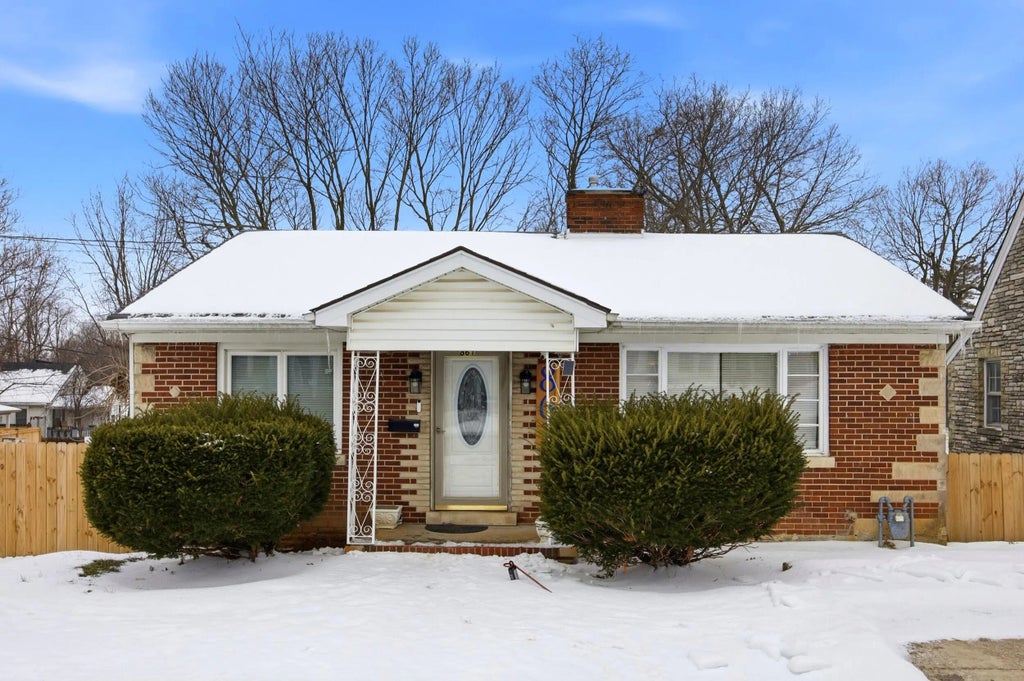 861 Georgetown Street, Lexington