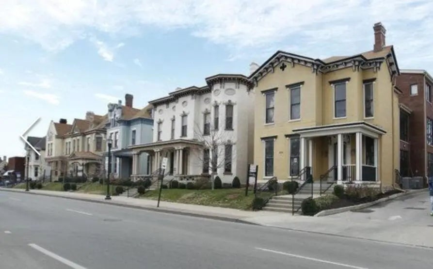 275 S Limestone 115, Lexington