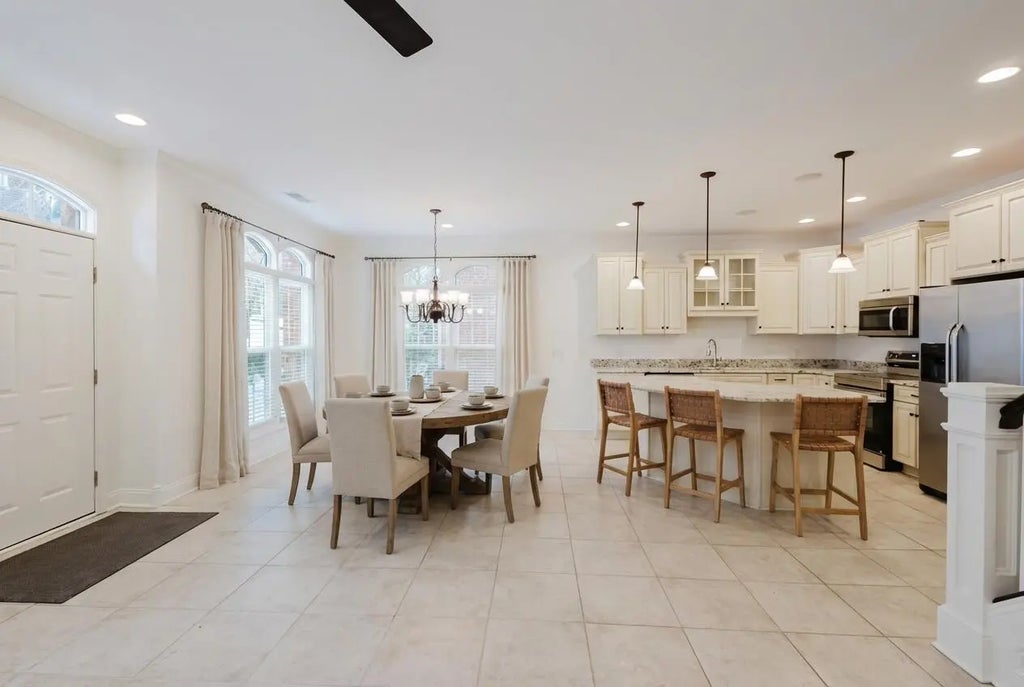 1021 Star Shoot Parkway, Lexington