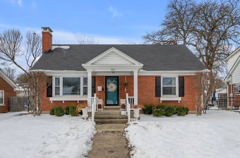 263 Burke Road, Lexington