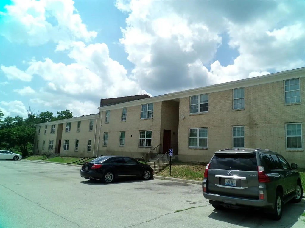 140 Landings Drive 2, Frankfort