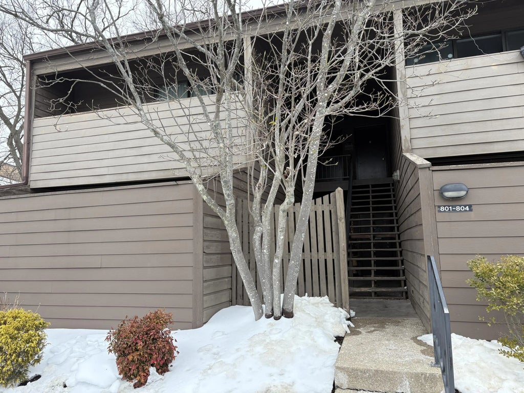 750 Shaker Drive 801, Lexington