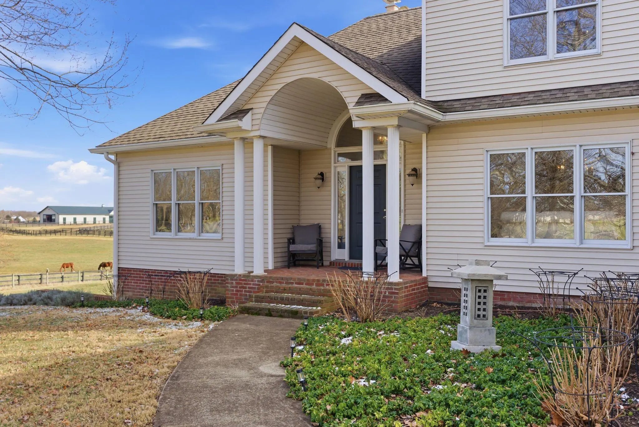 Photo of Listing #26003030