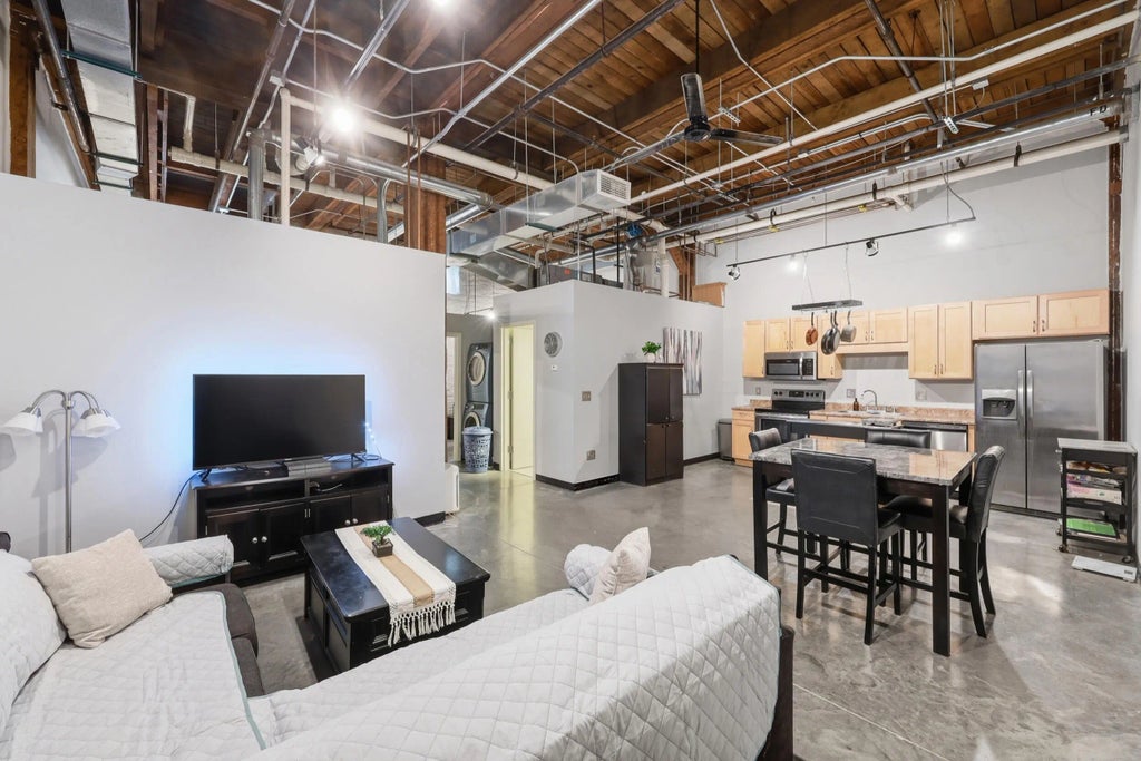 585 S Upper Street 137, Lexington