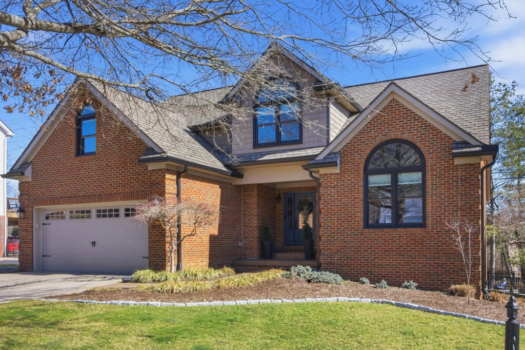 4649 Collinswood Drive, Lexington