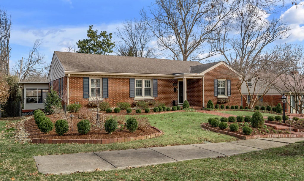 171 Edgemoor Drive, Lexington