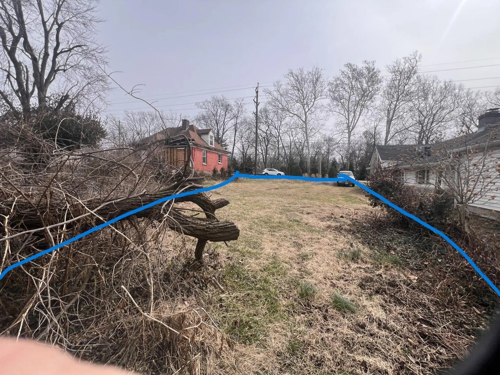 1745 Old Paris Road, Lexington