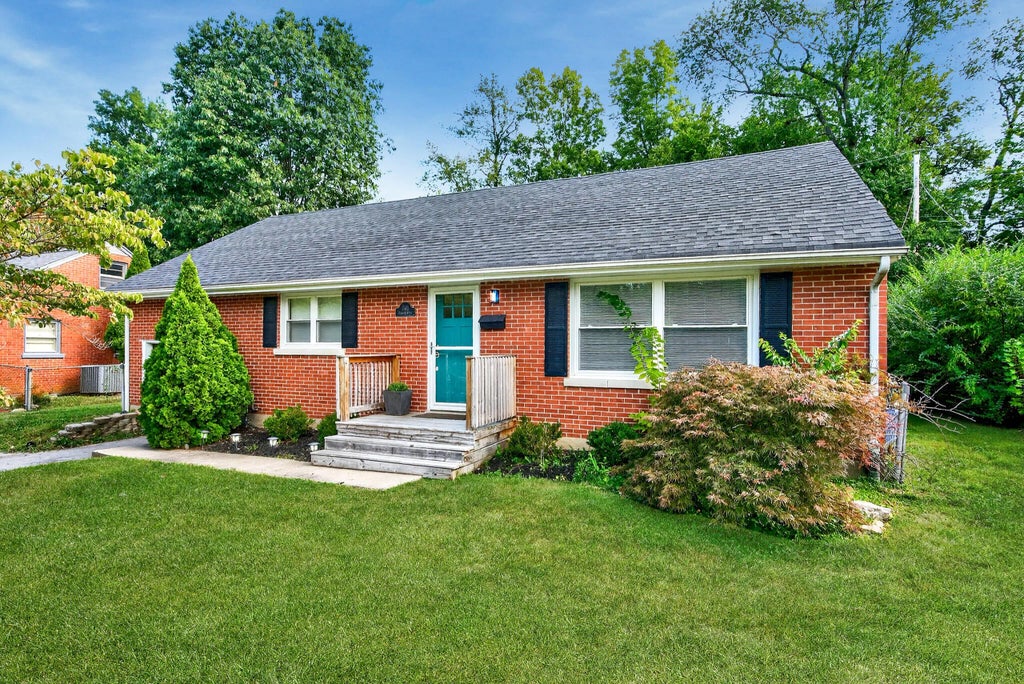 321 Zandale Drive, Lexington