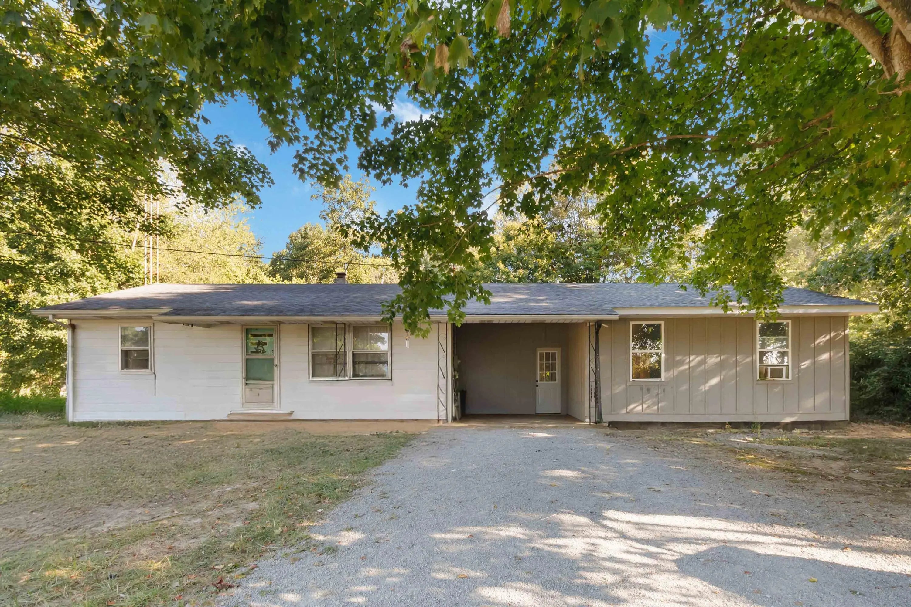 Photo of Listing #26003756