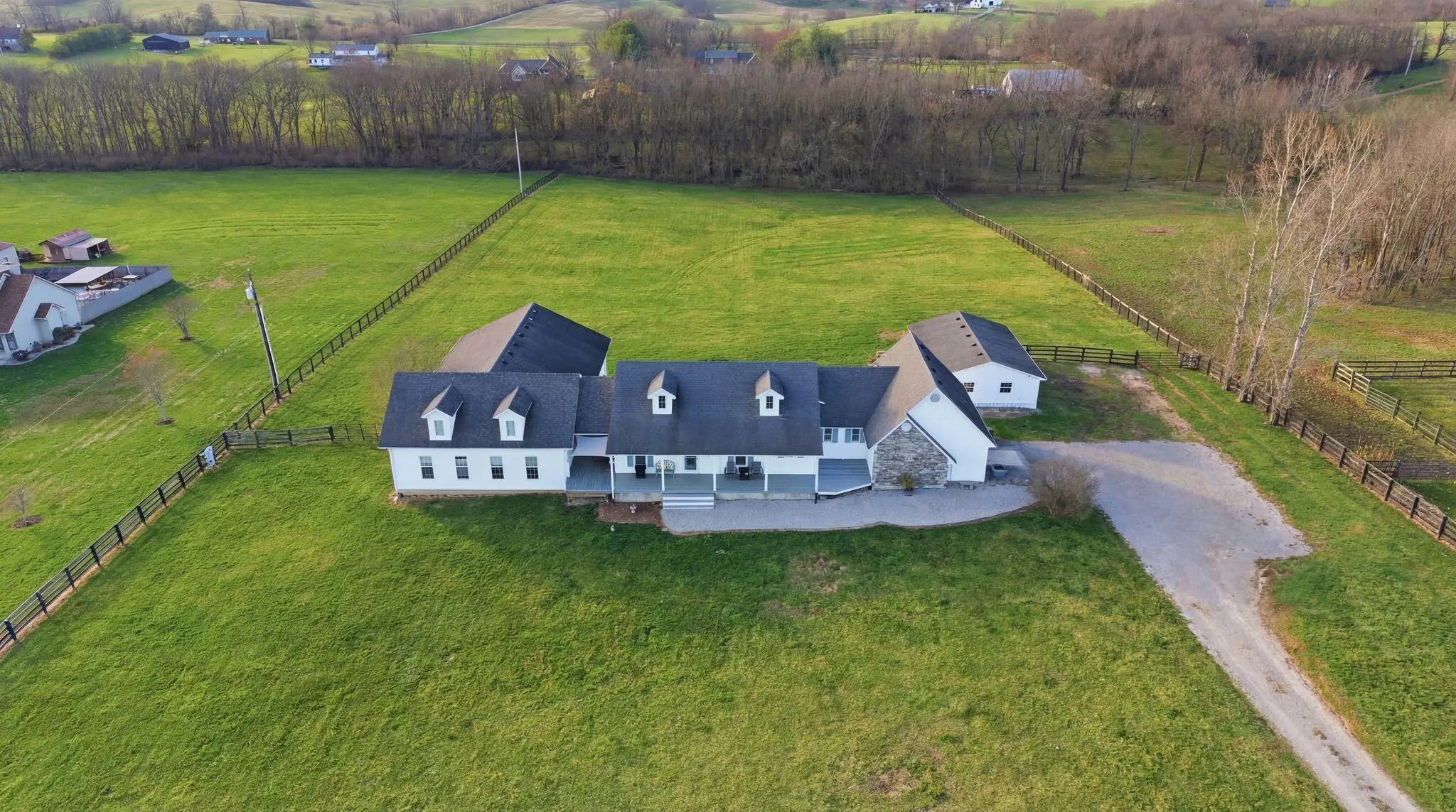 Photo of Listing #26004843