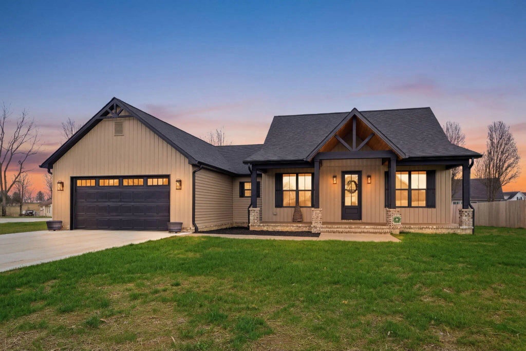 95 Clements Drive, Danville