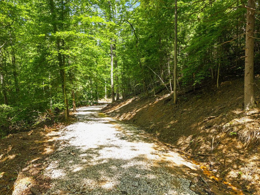 181 High Ridge Road, Campton