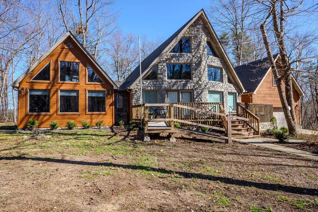 111 Horse Cove Road, Berea