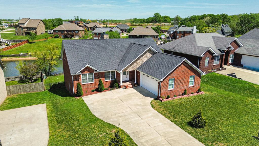 300 Squires Way, Nicholasville