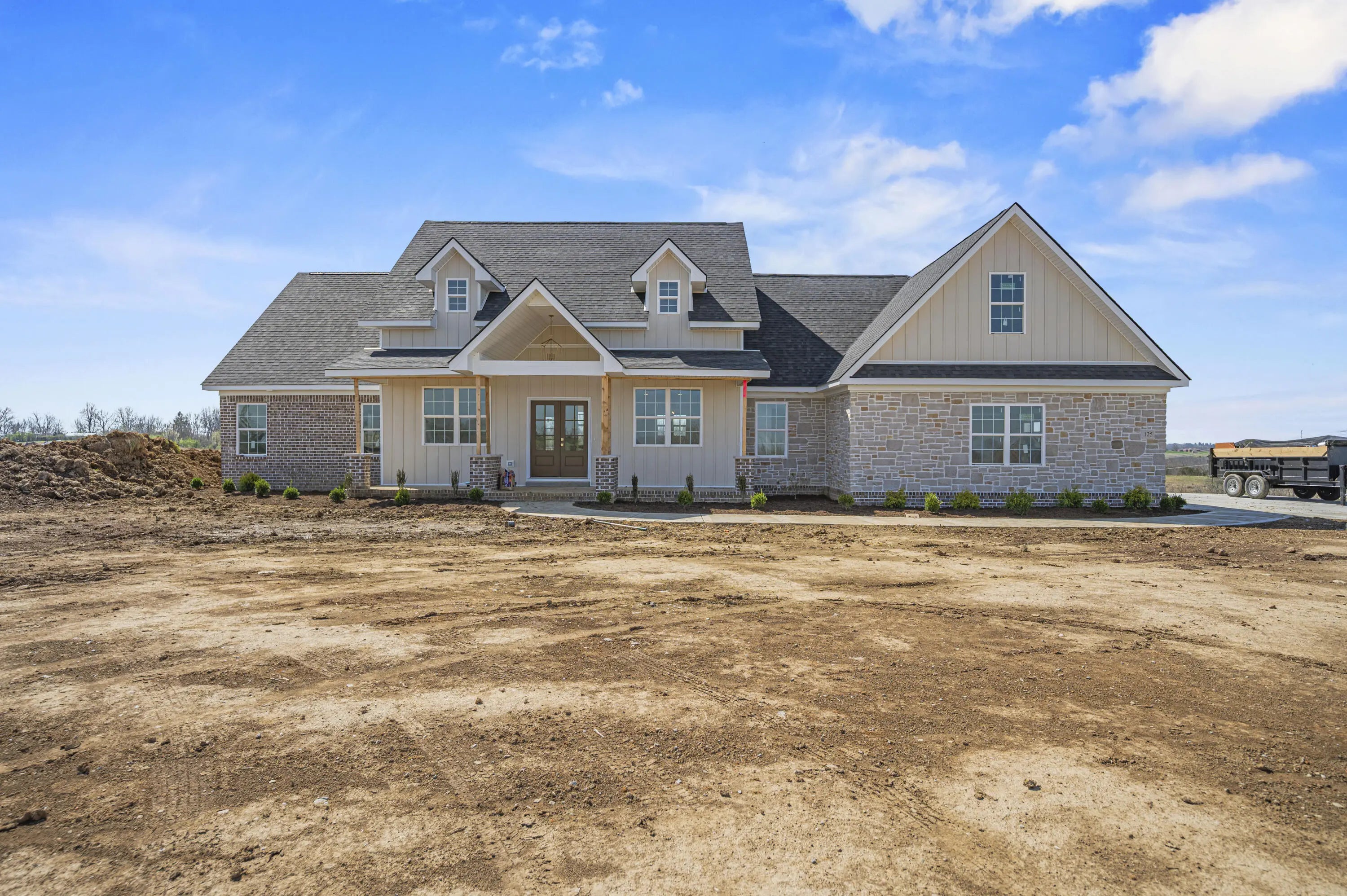 Photo of Listing #26005555