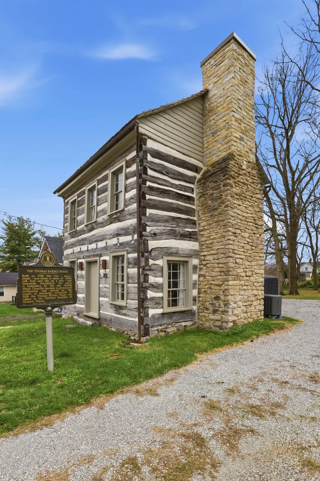 202 E Walnut Street, Danville