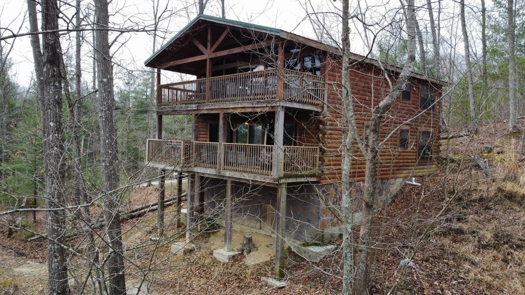 111 Lookout Ridge  Road, Rogers