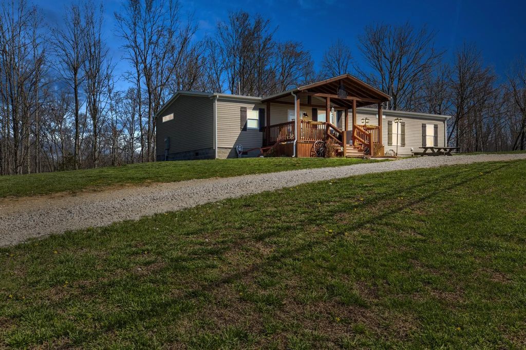 1867 Dan Ridge Road, Wellington
