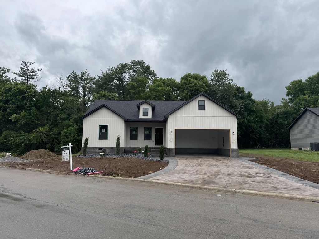 400 Bellaire Drive, Harrodsburg
