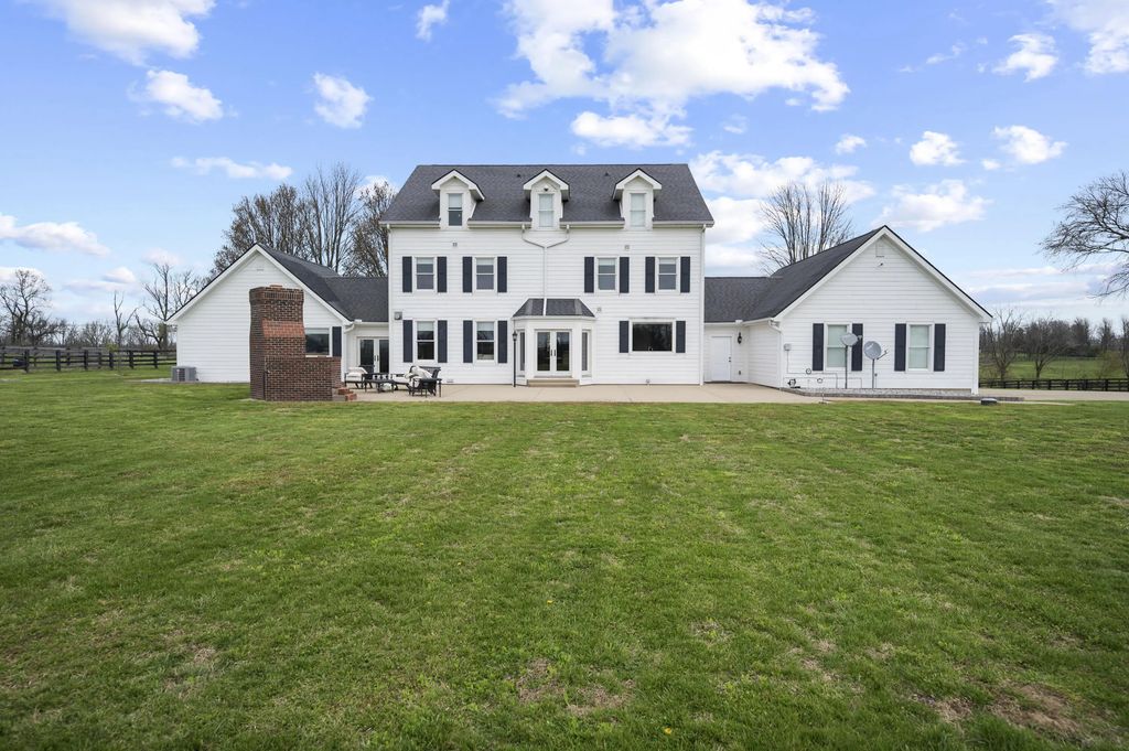 3600 Briar Hill Road, Lexington