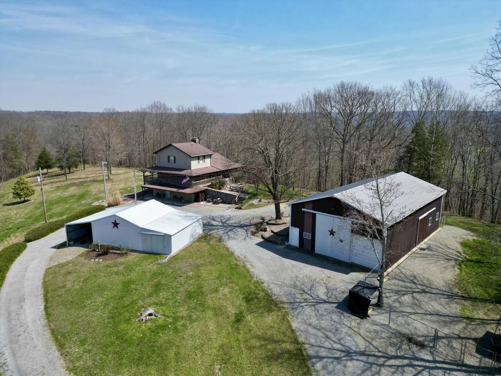 400 D Wilson Road, Knifley