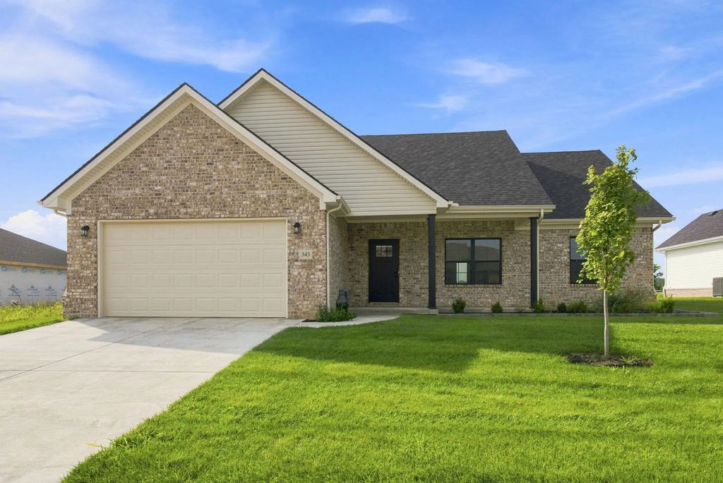 343 Mohegan Trail, Richmond