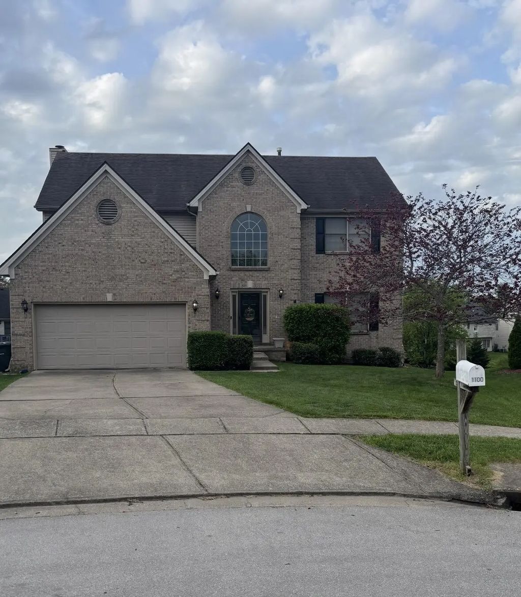 1100 Seville Court, Lexington