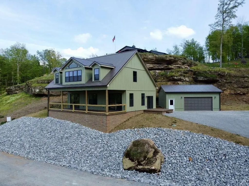 265 Stargazer Lane, Falls of Rough