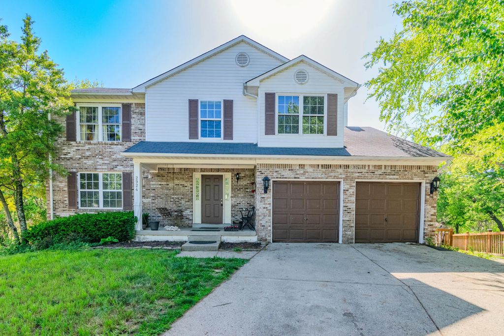 2924 Trailside Drive, Lexington